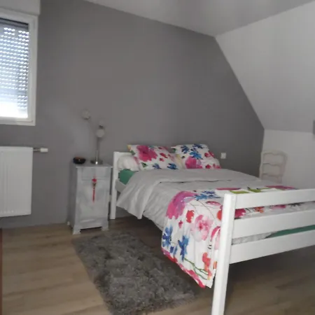 Bed & Breakfast Au Parfum Des Lavandes Precigne