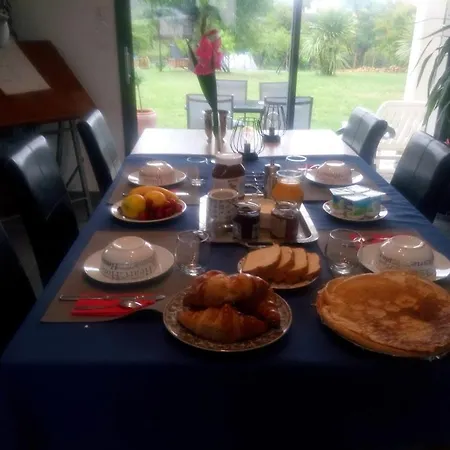 Bed & Breakfast Au Parfum Des Lavandes Precigne